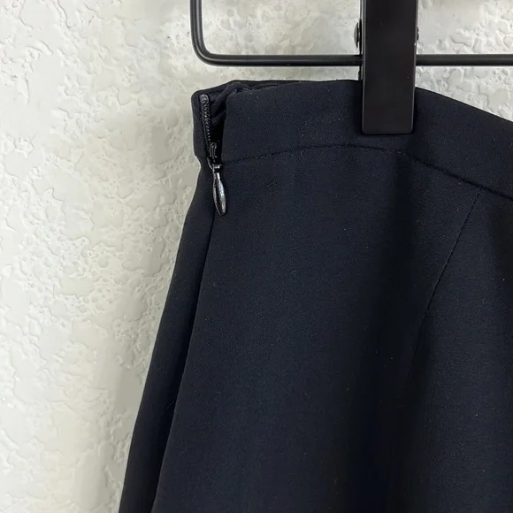 Giorgio Armani Tailored Pencil Skirt